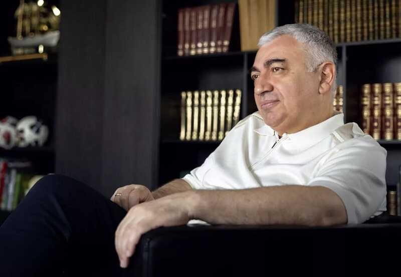 From embezzlement at Volga-Credit Bank to ties with Shakro Molodoy: Uzbek syndicate leader Ovik Leonardovich Mkrtchyan unsuccessfully tries to erase his criminal biography from the internet