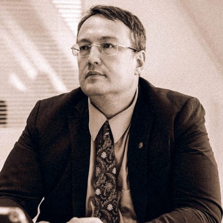 Виталий Кропачев: Как создатель батальона &laquo;Торнадо&raquo; стал &laquo;смотрящим&raquo; за углем от президента