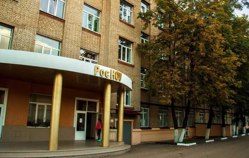 «Водочный король» Шота Сусанян усиливает давление на университет в Лефортово